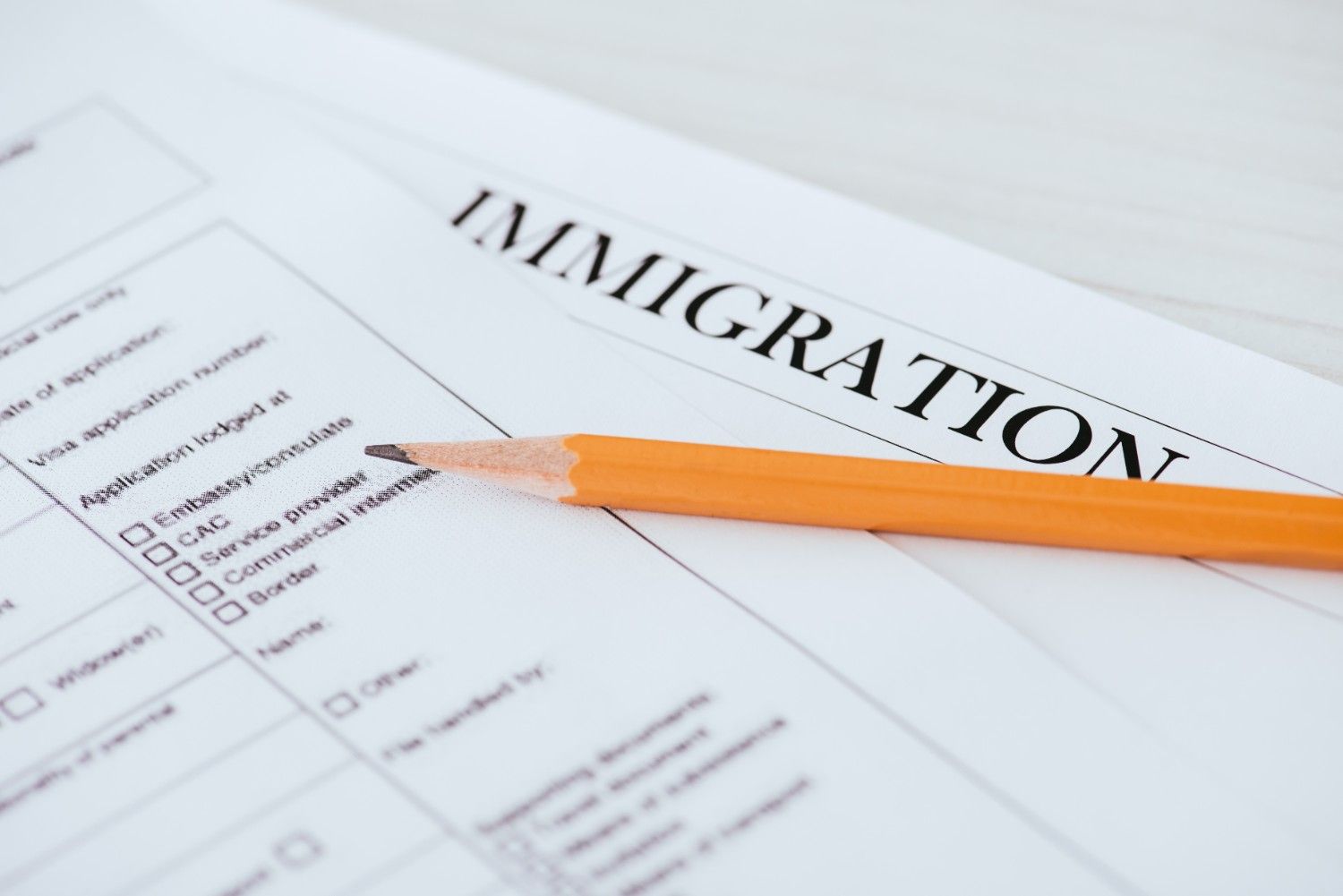 Demande d'asile et autorisation de travail : tout comprendre pour agir sereinement