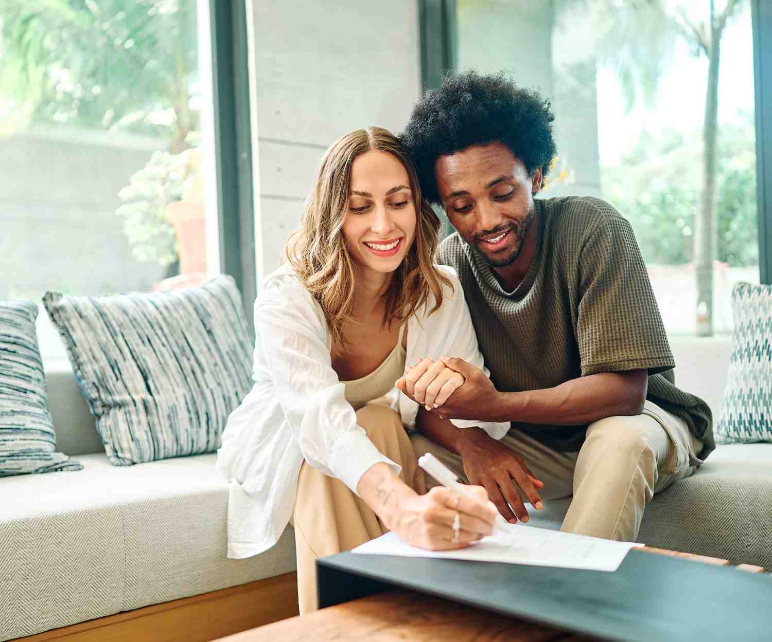 Demande de titre de séjour après mariage en France : tout savoir pour réussir sa démarche